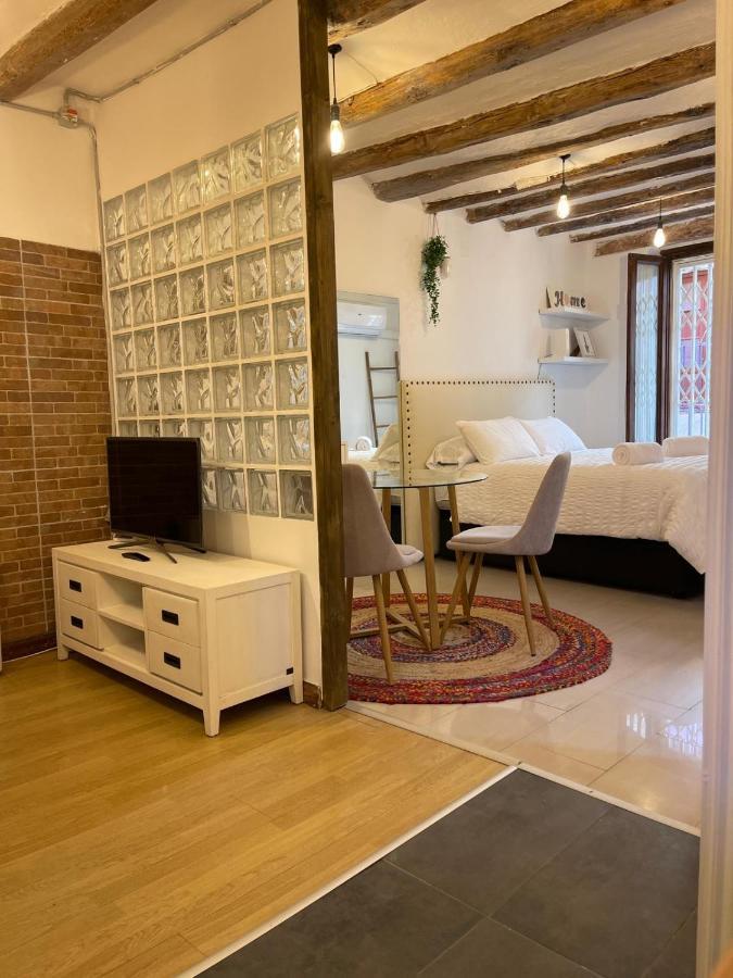 La Curiosa Del Casc Antic Apartment Tarragona Ngoại thất bức ảnh