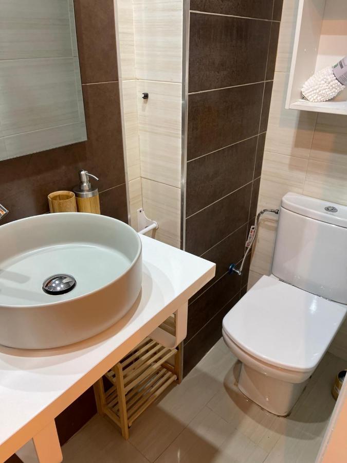 La Curiosa Del Casc Antic Apartment Tarragona Ngoại thất bức ảnh