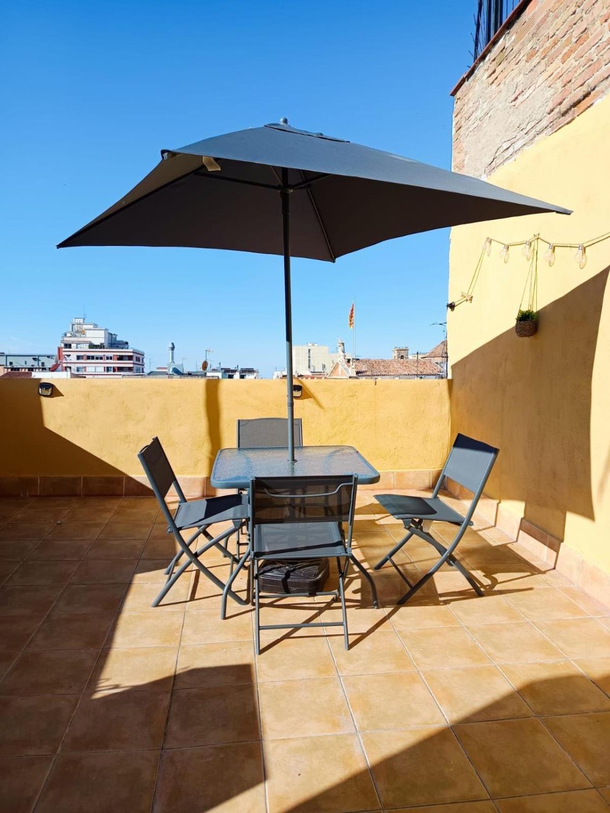 La Curiosa Del Casc Antic Apartment Tarragona Ngoại thất bức ảnh